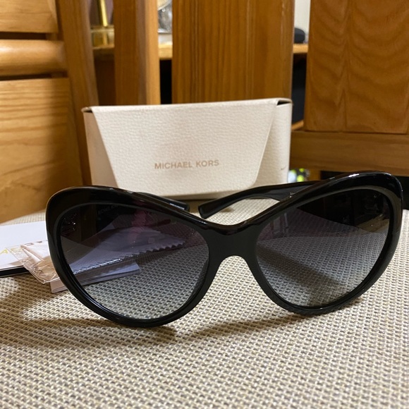 MICHAEL Michael Kors Accessories - Michael KORS sunglasses